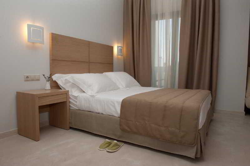 Aphrodite Samos Suites Marathókampos エクステリア 写真