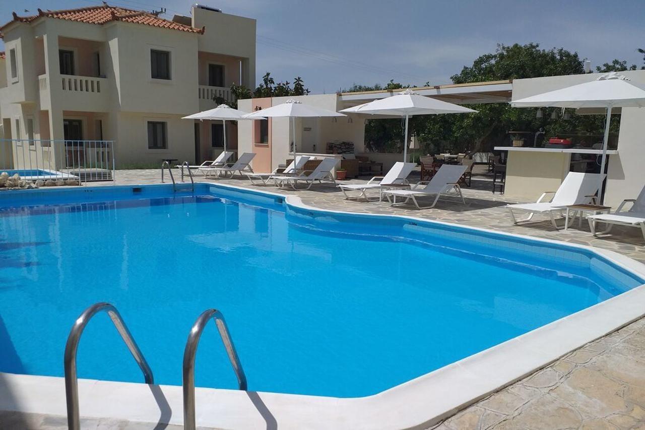 Aphrodite Samos Suites Marathókampos エクステリア 写真