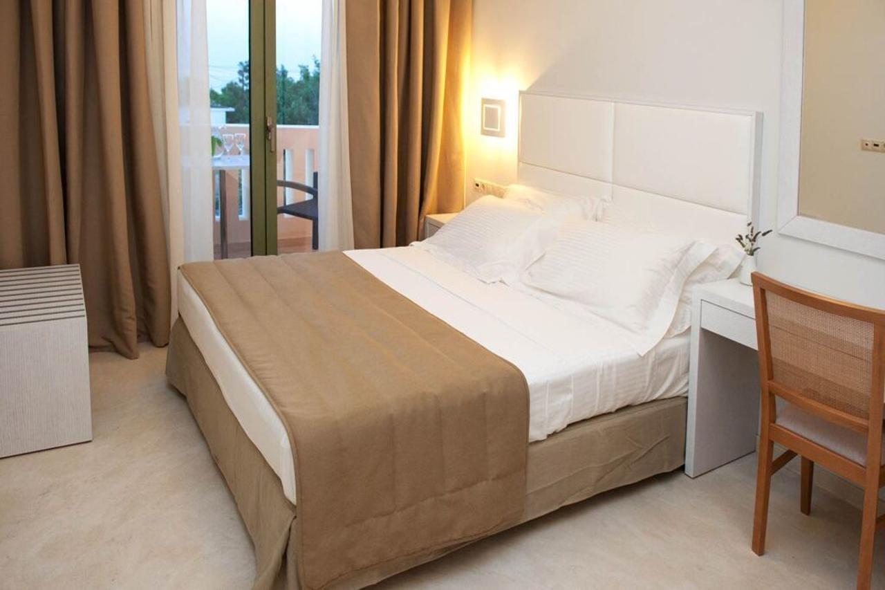Aphrodite Samos Suites Marathókampos エクステリア 写真