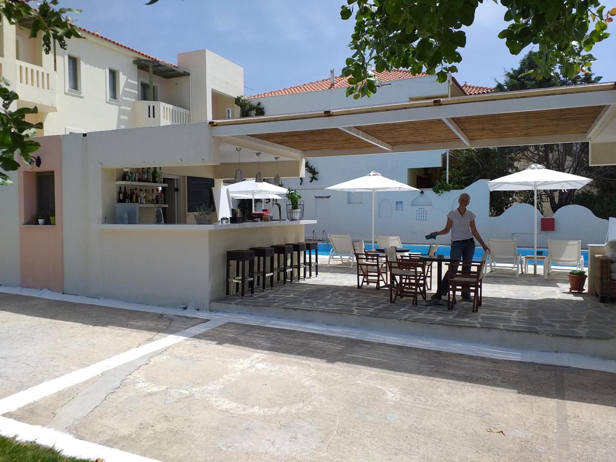 Aphrodite Samos Suites Marathókampos エクステリア 写真