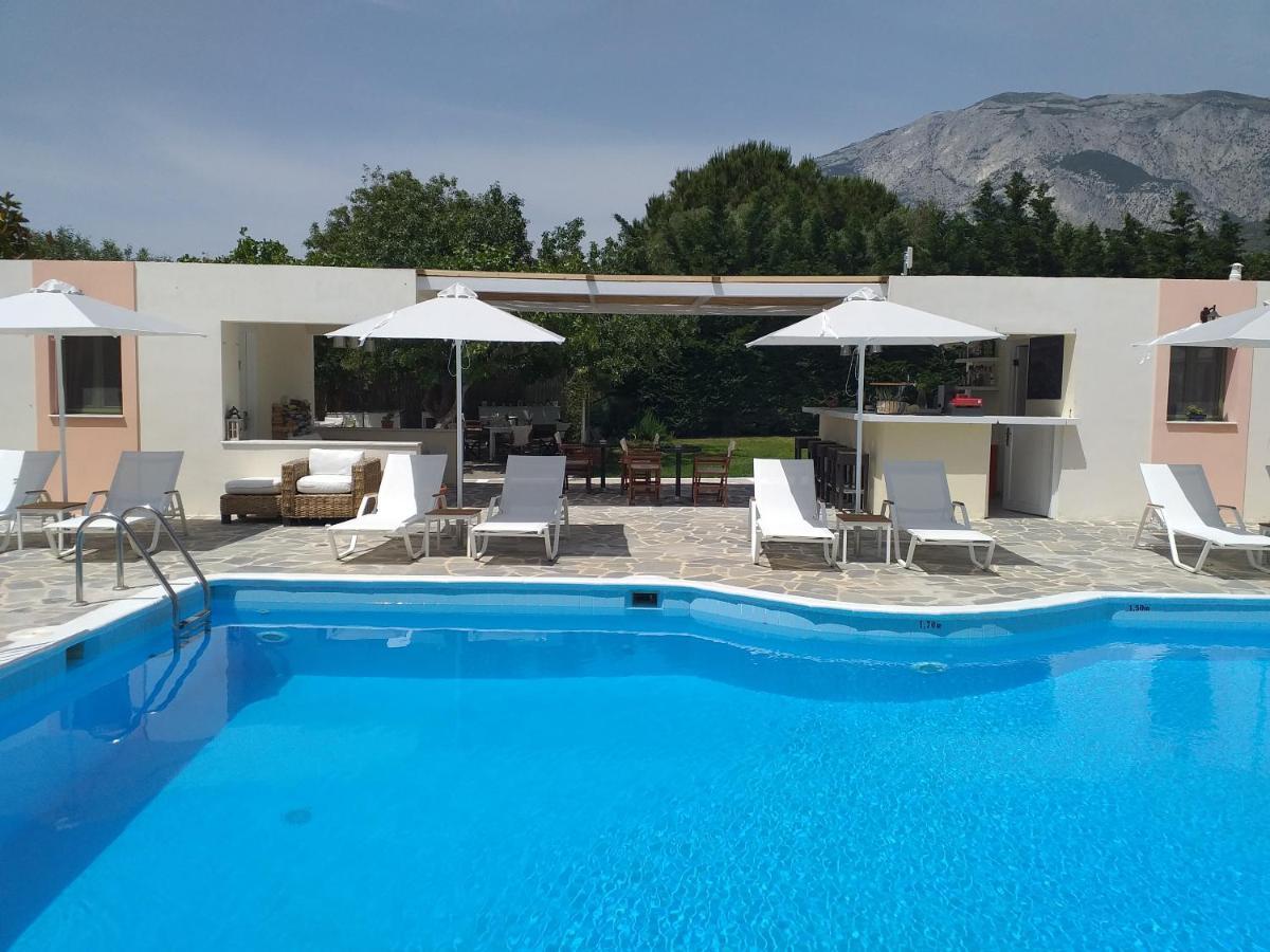 Aphrodite Samos Suites Marathókampos エクステリア 写真
