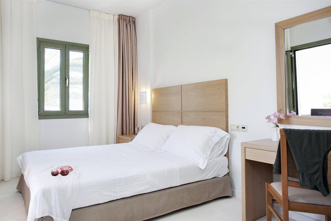 Aphrodite Samos Suites Marathókampos エクステリア 写真